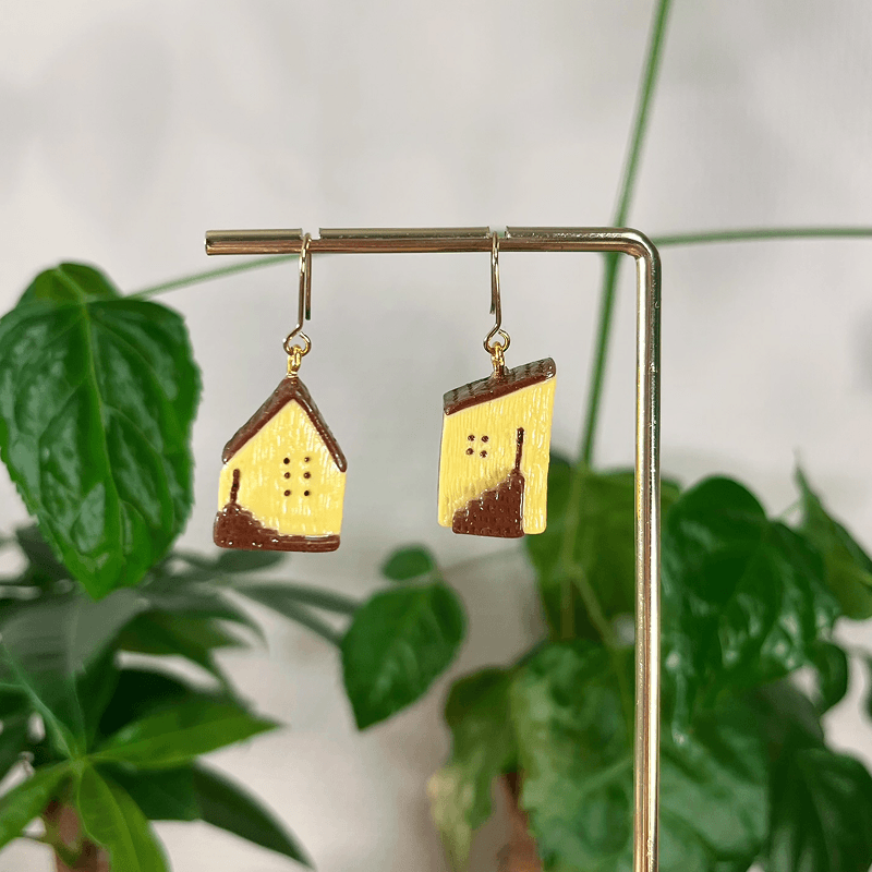 Miniature house-shaped charms and jewellery